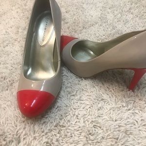 Tommy Hilfiger shoes (heels)